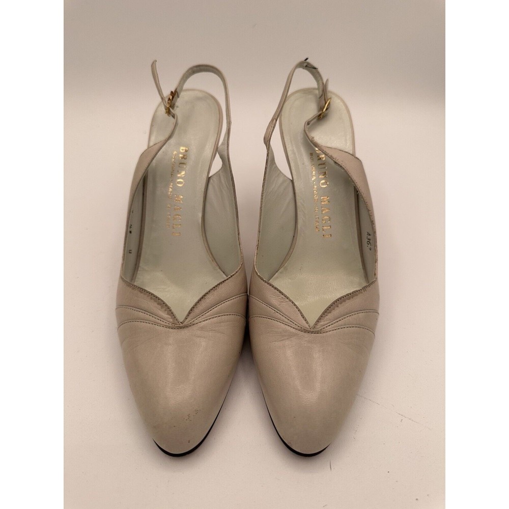 Vintage Bruno Magli Italy Heels Women's 6.5 B Cream/White Leather Slingback